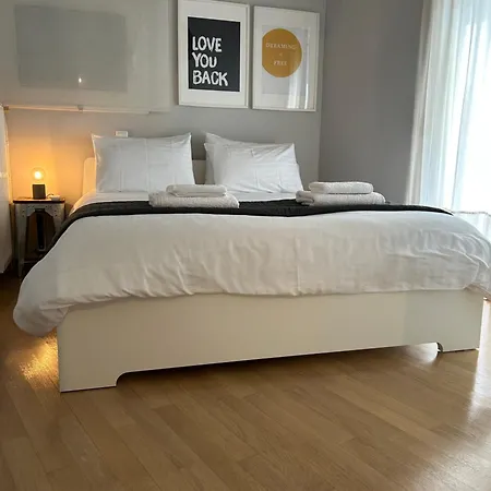Cityspace Apartment, Athens-3